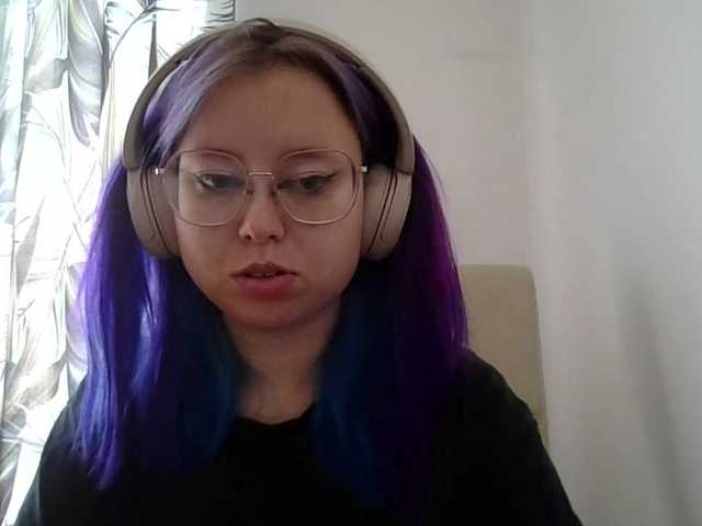 MaddieOrgasm live cam on BongaCams
