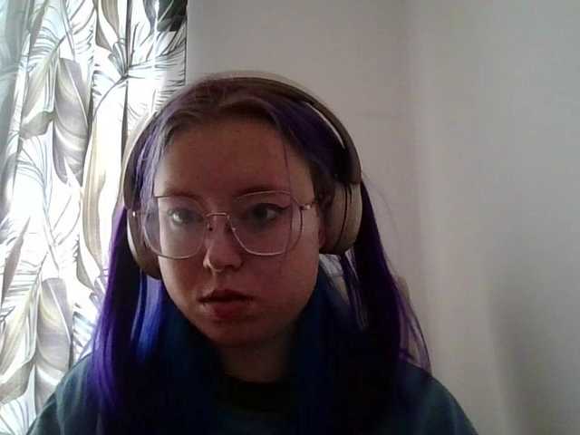 MaddieOrgasm live cam on BongaCams