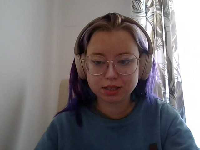 MaddieOrgasm live cam on BongaCams