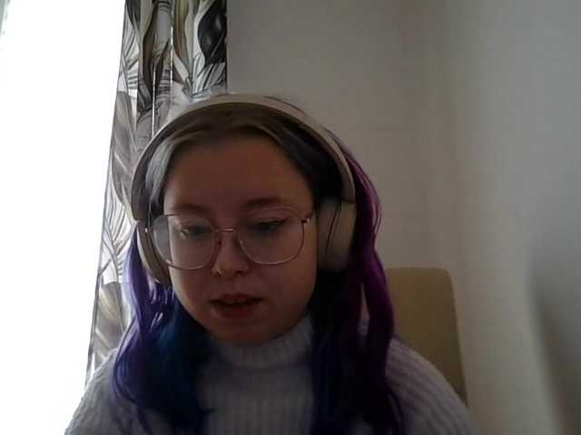 MaddieOrgasm live cam on BongaCams