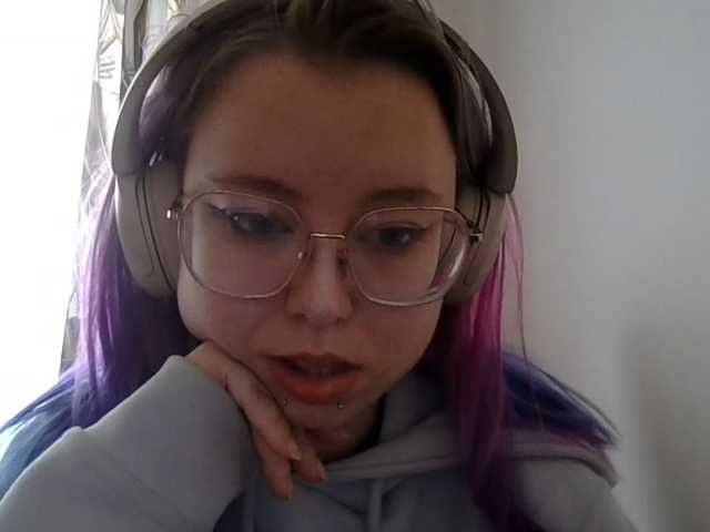 MaddieOrgasm live cam on BongaCams