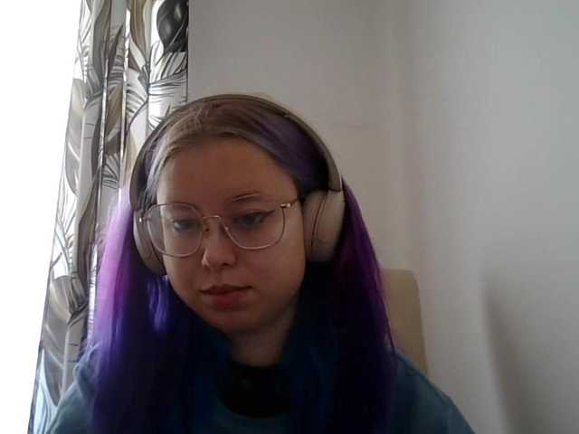 MaddieOrgasm live cam on BongaCams