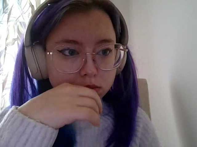 MaddieOrgasm live cam on BongaCams