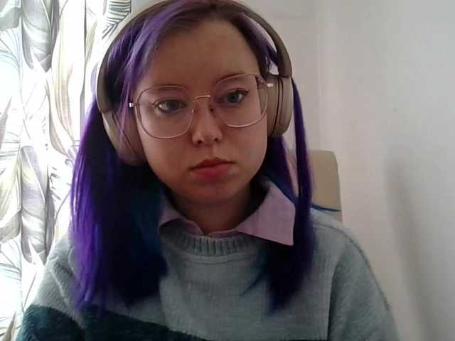 MaddieOrgasm live cam on BongaCams