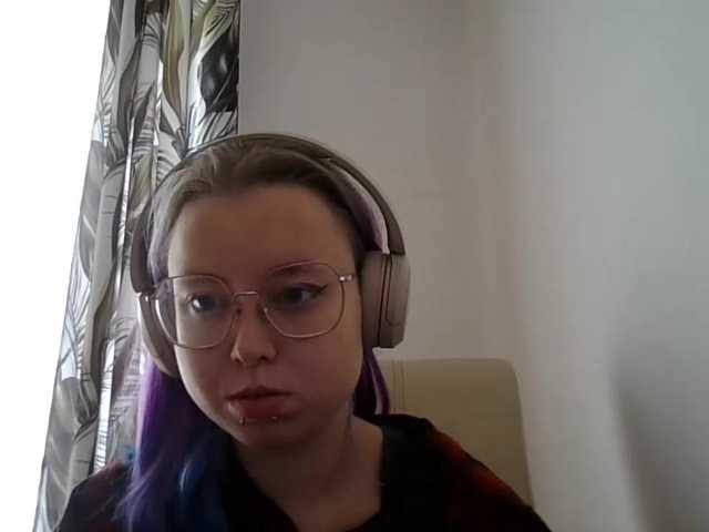 MaddieOrgasm live cam on BongaCams