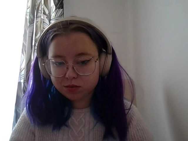 MaddieOrgasm live cam on BongaCams
