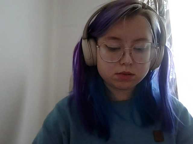 MaddieOrgasm live cam on BongaCams