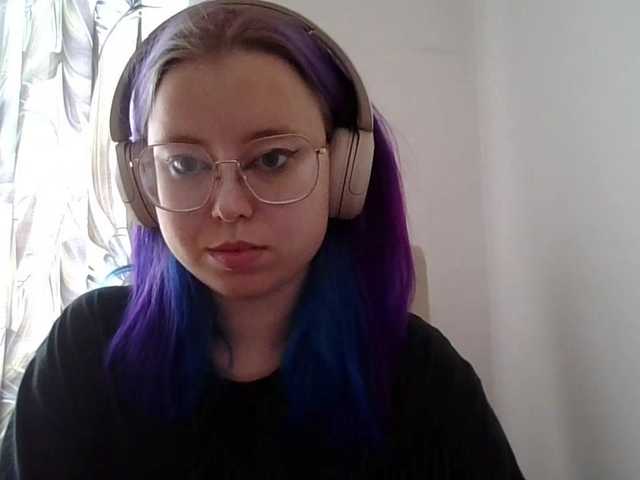 MaddieOrgasm live cam on BongaCams