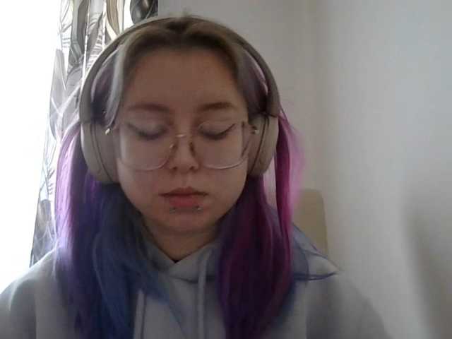 MaddieOrgasm live cam on BongaCams