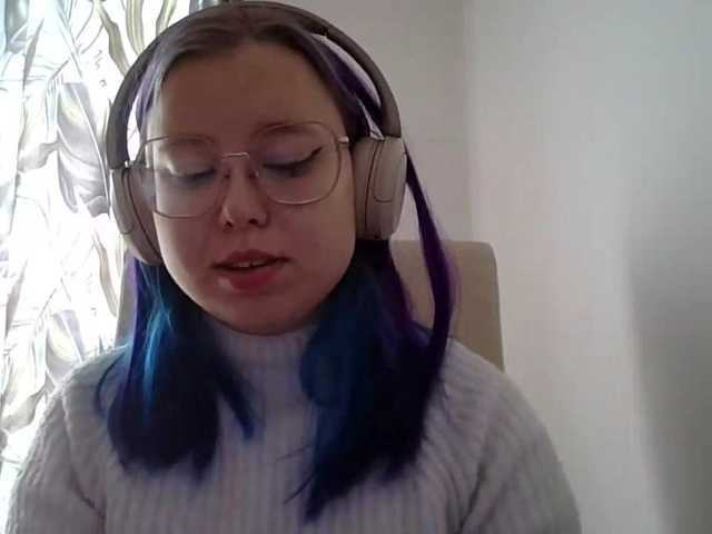 MaddieOrgasm live cam on BongaCams