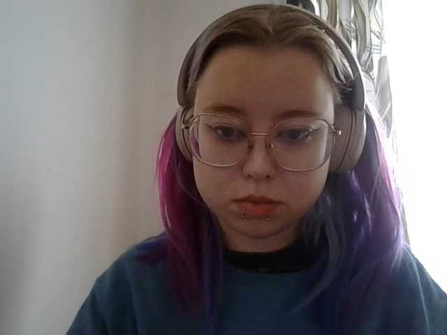 MaddieOrgasm live cam on BongaCams