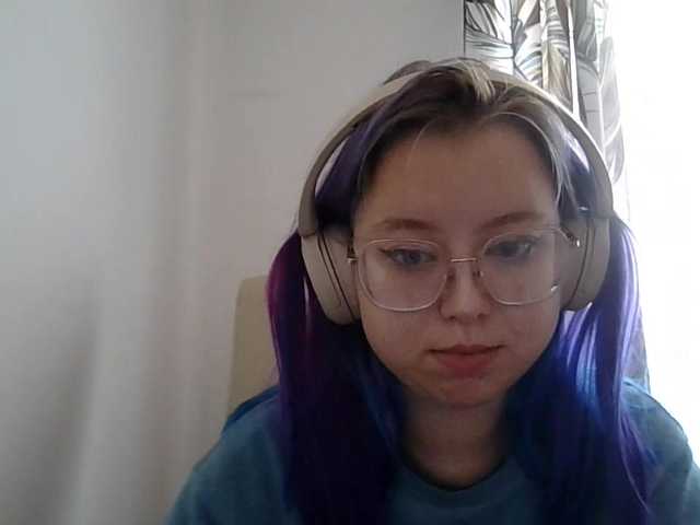 MaddieOrgasm live cam on BongaCams