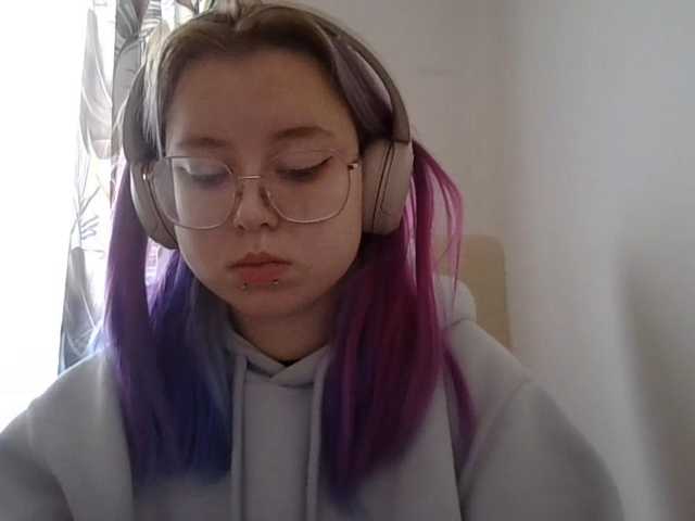 MaddieOrgasm live cam on BongaCams