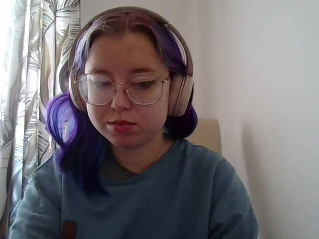 MaddieOrgasm live cam on BongaCams