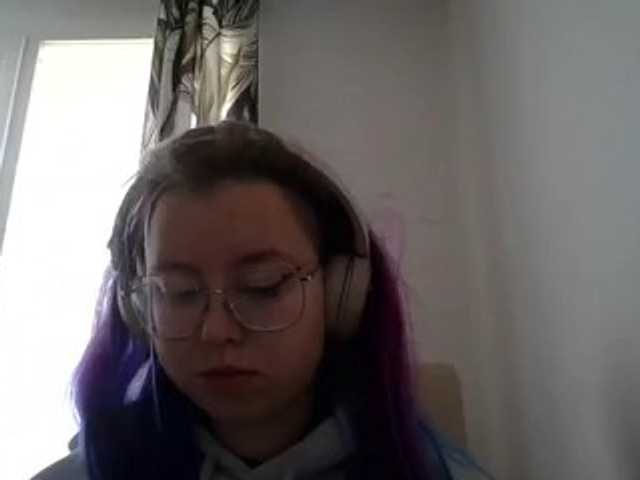 MaddieOrgasm live cam on BongaCams
