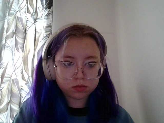 MaddieOrgasm live cam on BongaCams