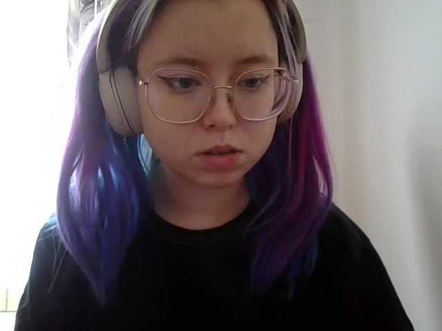 MaddieOrgasm live cam on BongaCams