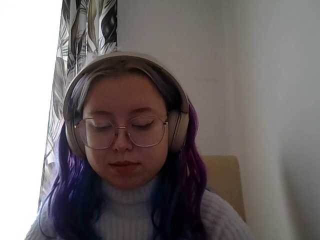 MaddieOrgasm live cam preview