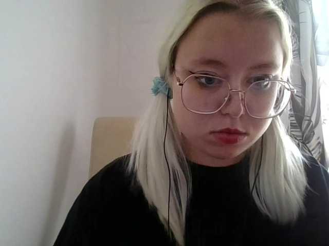 MaddieOrgasm live cam on BongaCams