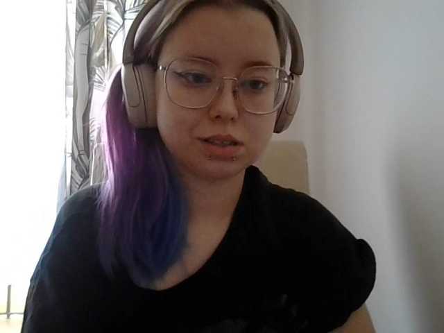 MaddieOrgasm live cam on BongaCams