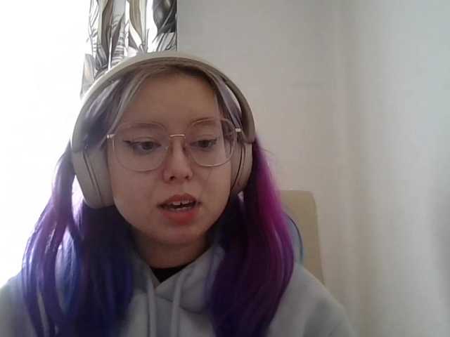 MaddieOrgasm live cam on BongaCams