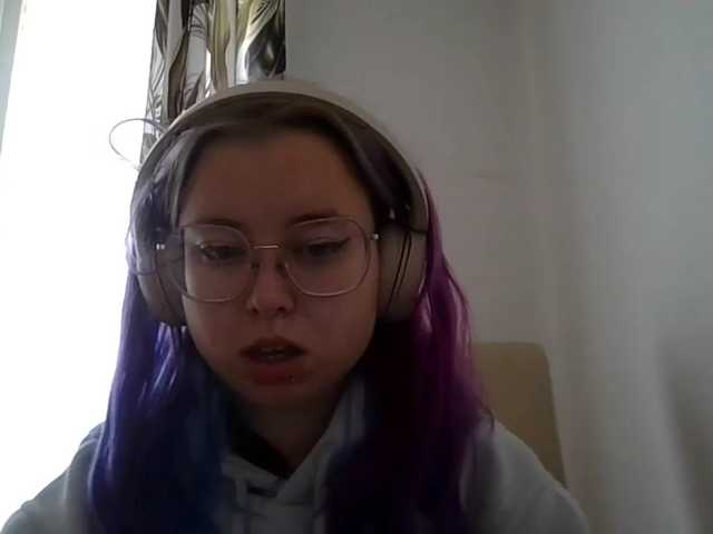 MaddieOrgasm live cam on BongaCams