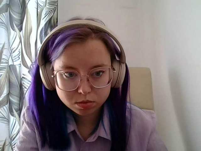 MaddieOrgasm live cam on BongaCams