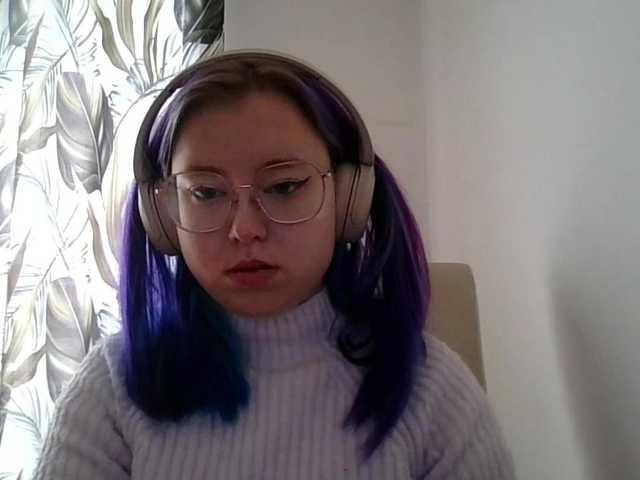 MaddieOrgasm live cam on BongaCams