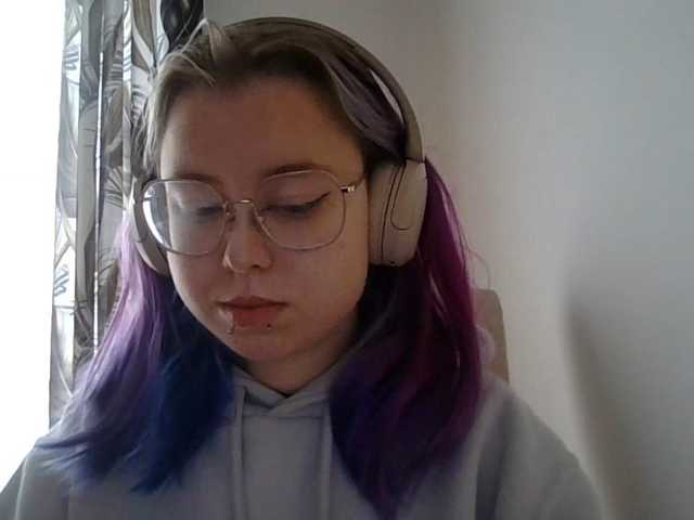 MaddieOrgasm live cam on BongaCams