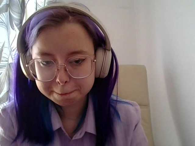 MaddieOrgasm live cam on BongaCams