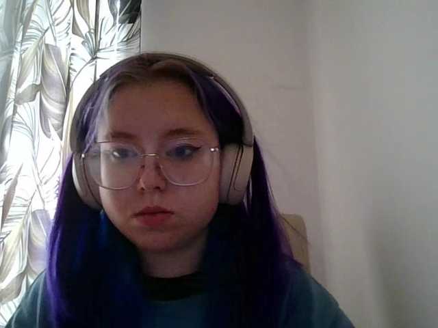 MaddieOrgasm live cam on BongaCams
