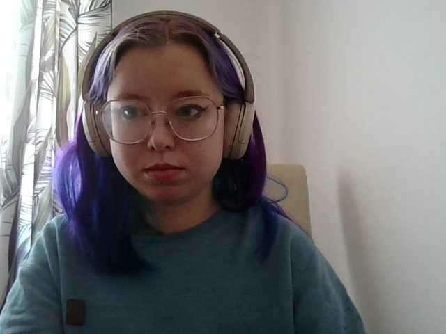 MaddieOrgasm live cam on BongaCams