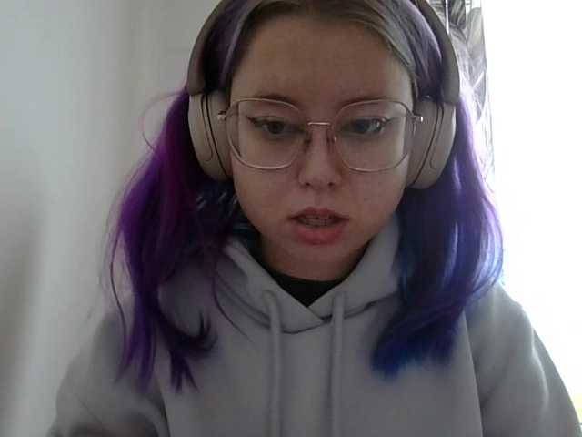 MaddieOrgasm live cam on BongaCams