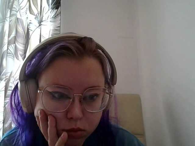 MaddieOrgasm live cam on BongaCams
