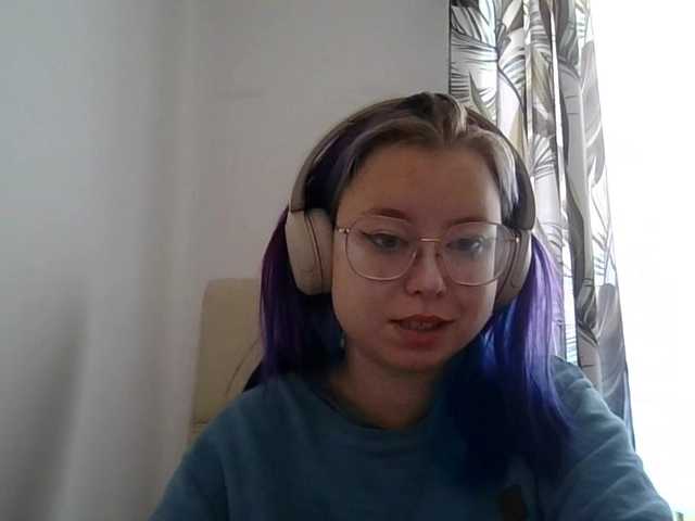 MaddieOrgasm live cam on BongaCams