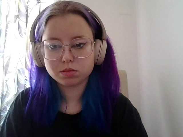 MaddieOrgasm live cam on BongaCams