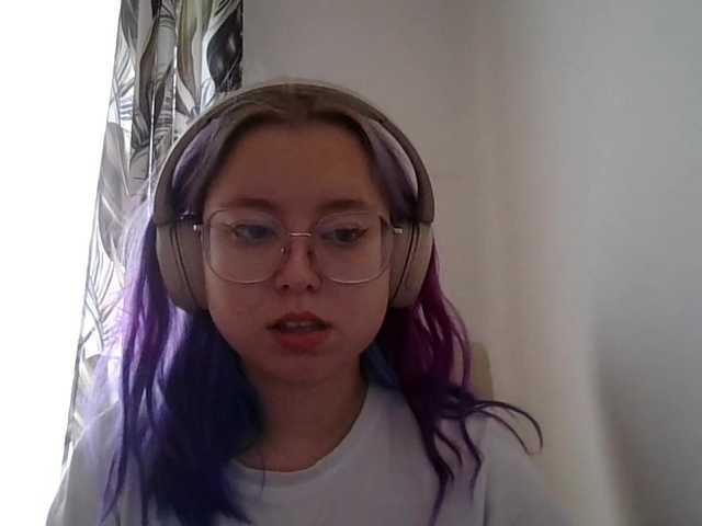 MaddieOrgasm live cam on BongaCams
