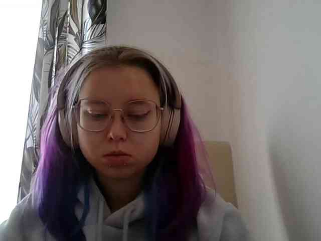 MaddieOrgasm webcam