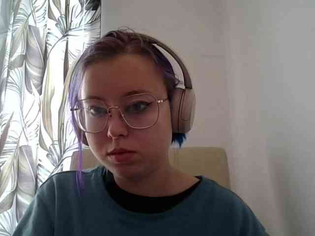 MaddieOrgasm webcam