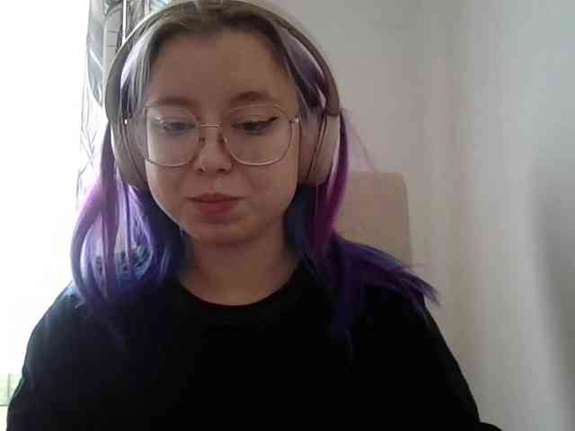MaddieOrgasm webcam