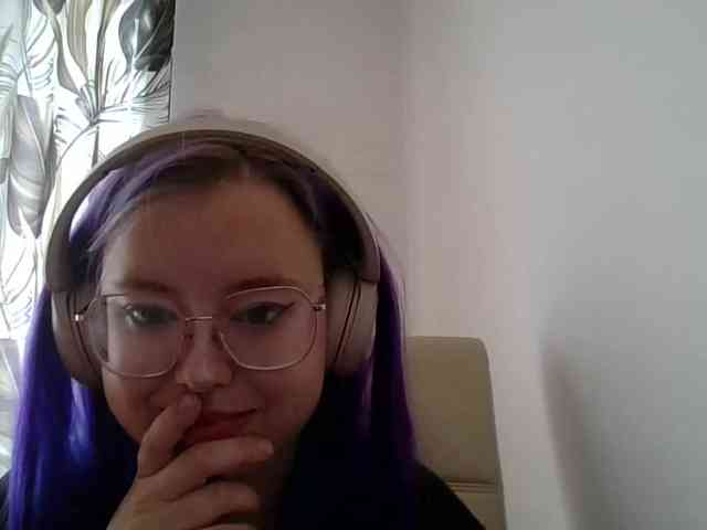 MaddieOrgasm webcam