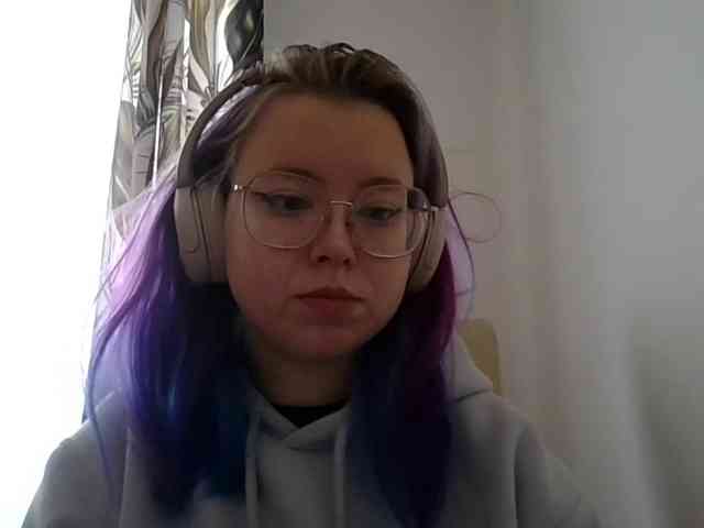 MaddieOrgasm webcam
