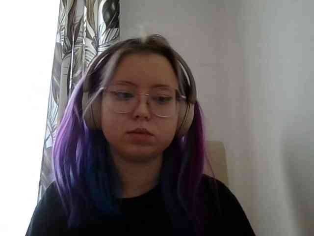 MaddieOrgasm webcam