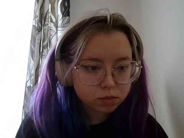 MaddieOrgasm webcam
