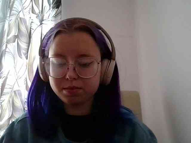 MaddieOrgasm webcam