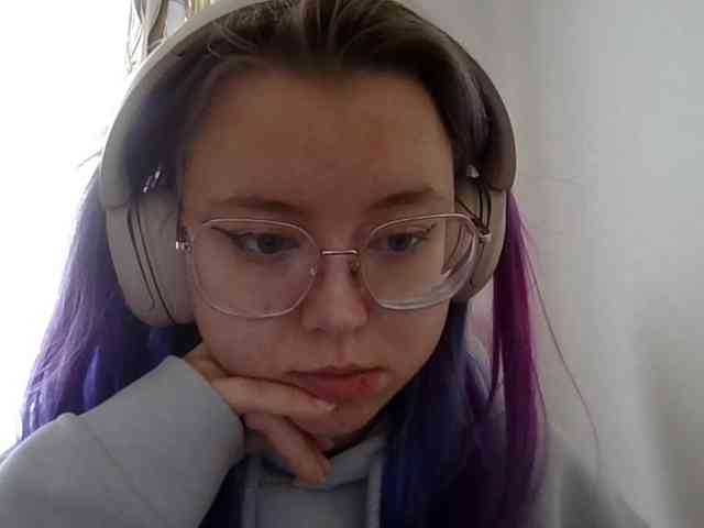 MaddieOrgasm webcam
