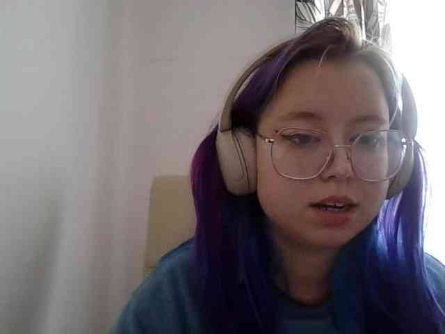 MaddieOrgasm webcam