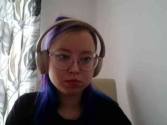 MaddieOrgasm webcam