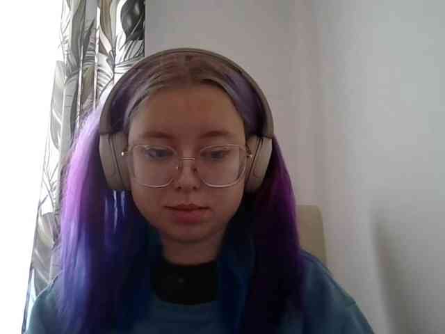 MaddieOrgasm webcam