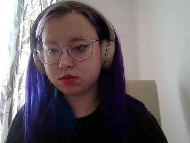 MaddieOrgasm webcam
